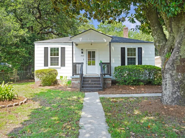 2608 Seymour Ave, North Charleston, SC 29405