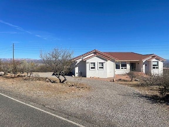 3rd image of 1121 Old Jerome Hwy