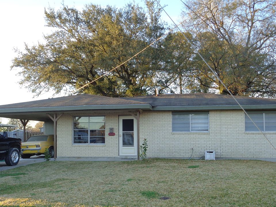 1st image of 713 Hilda St
