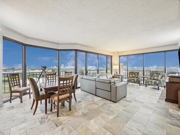 3350 McCue Rd APT 1504, Houston, TX 77056