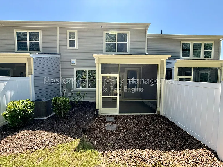 181 Millennium Dr — Photo 18