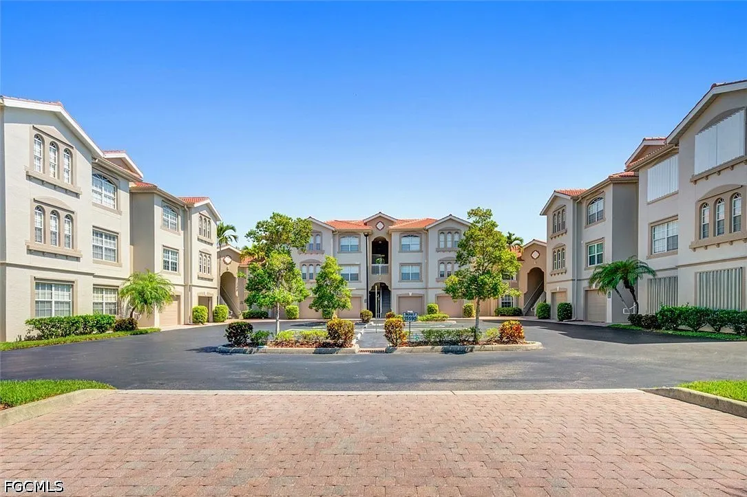 15590 Ocean Walk Cir — Photo 1