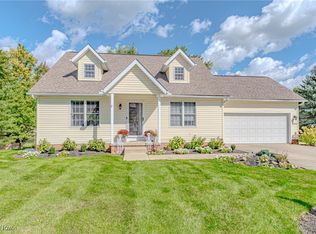 2213 Frankie Ln, Stow, OH 44224
