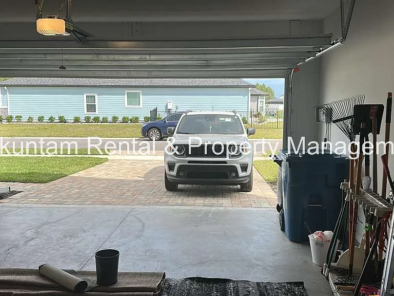 226 Golden Fern Dr — Photo 28