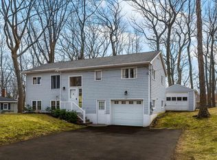 43 Norwood Farms Rd, York, ME 03909