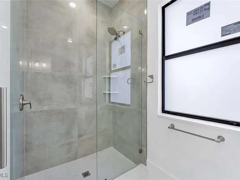 2602 73rd St W — Photo 21