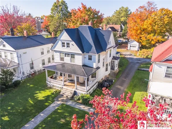 429 Eagle St, Dunkirk, NY 14048