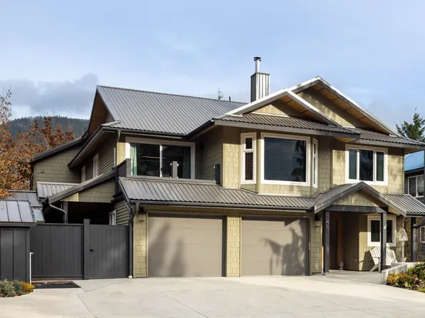 1469 Olive St, Pemberton, BC V0N 2L1