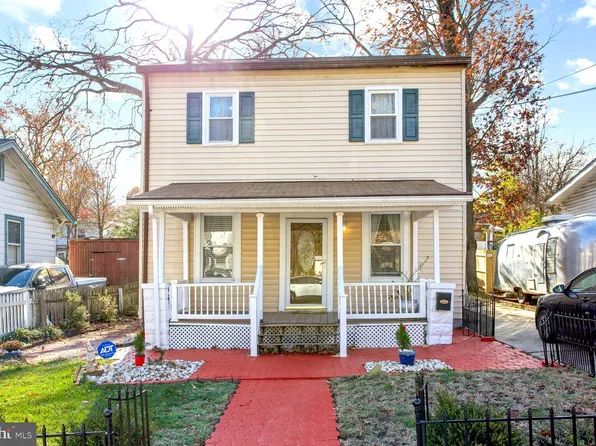 3805 Oglethorpe St, Hyattsville, MD 20782