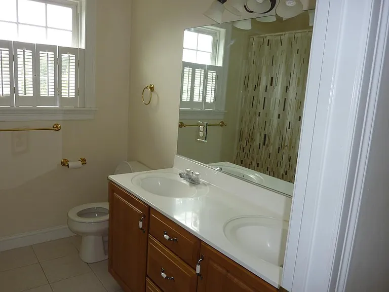 Full Bath #1