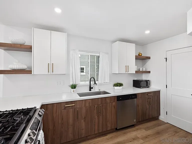 836 Ida Ave — Photo 13