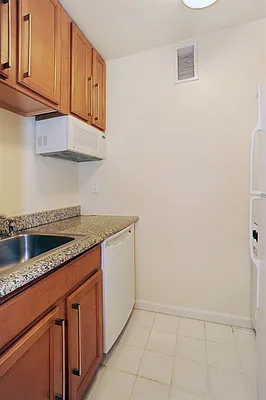 Sold by Corcoran | media 6