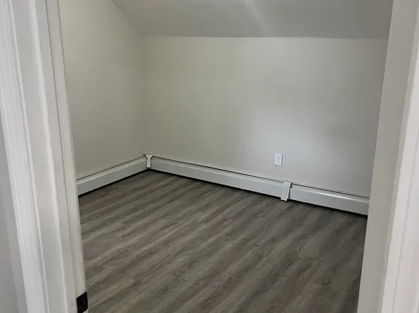 16R Lisbon St, Providence, RI