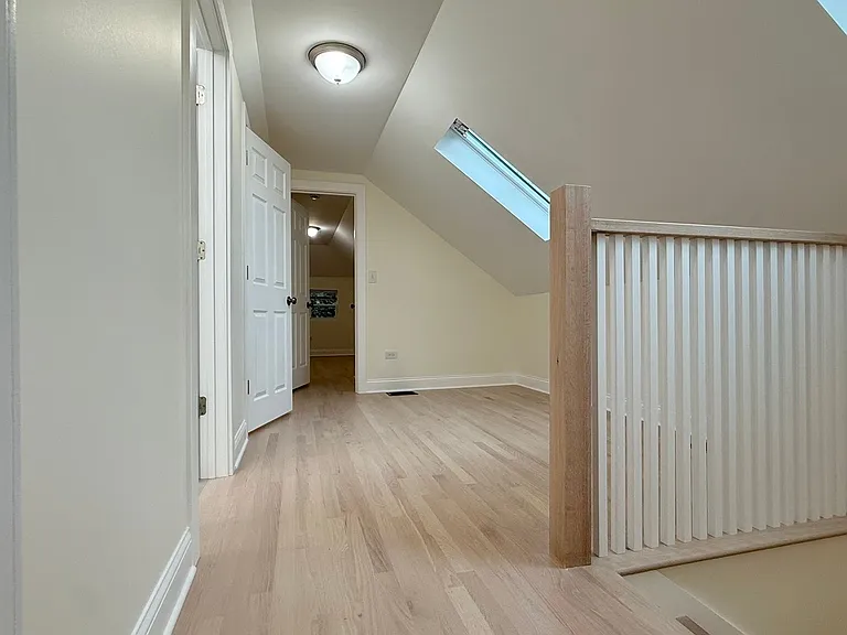 5821 W Gunnison St — Photo 41