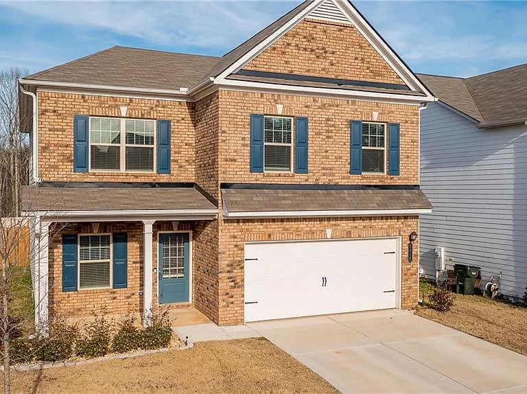 5317 Burrus Ln — Photo 2