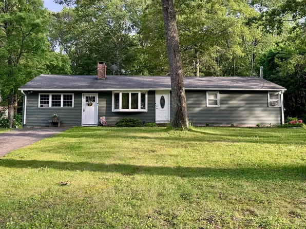 51 Little Brook Road, New Hartford, CT 06057
