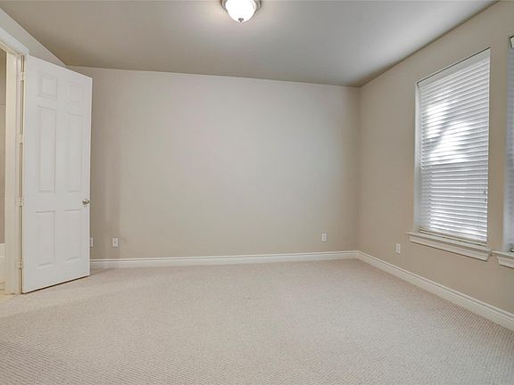 4th image of 9133 Creekstone Lake Dr