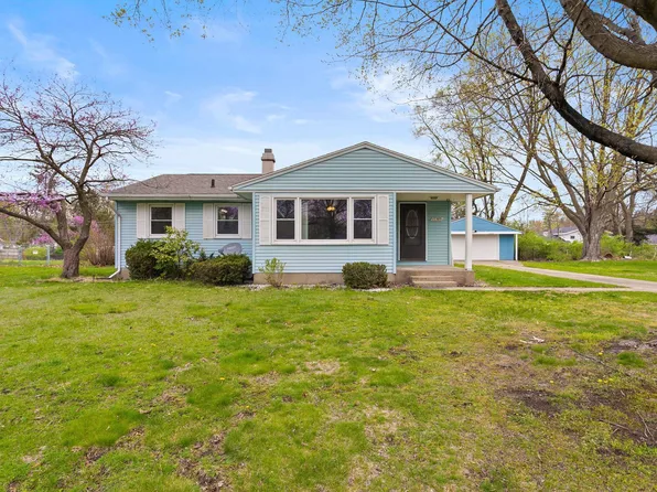 17305 Wilshire Dr, South Bend, IN 46635