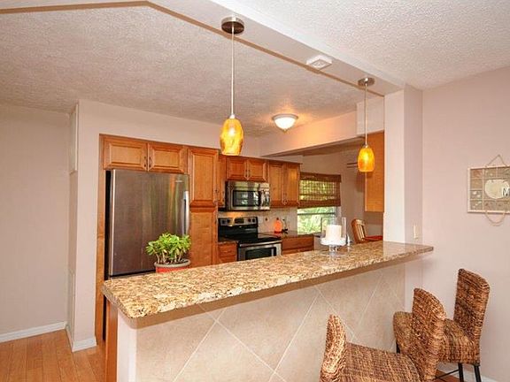 4th image of 2151 Bal Harbour Dr