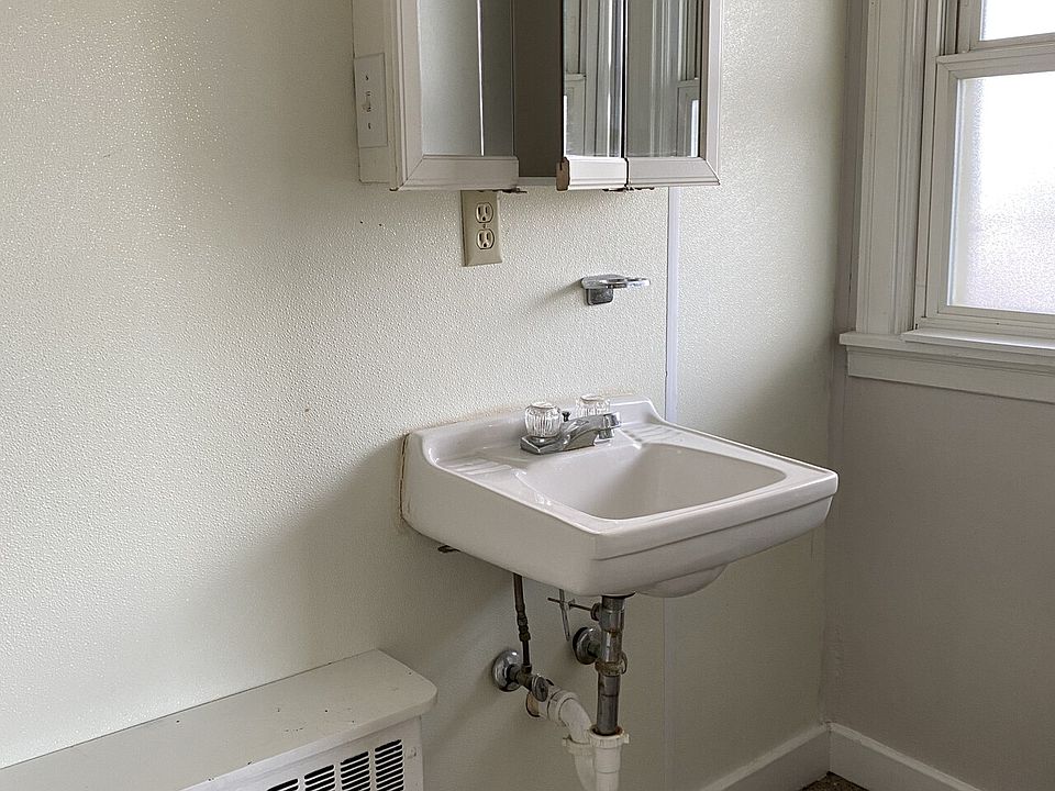 1st image of 10543 Emberwood Dr #679883