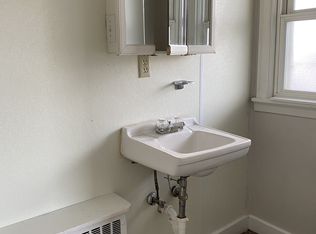 10543 Emberwood Dr #679883, Dubuque, IA 52001