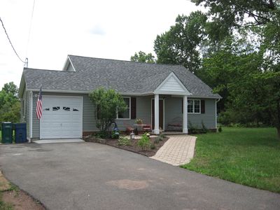 55 Whitehouse Ave, Whitehouse Station, NJ, 08889