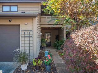 320 Skylark Cir, Greer, SC 29650