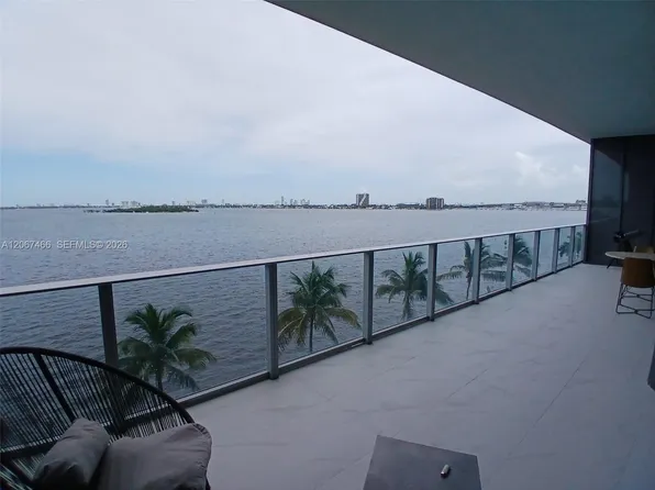 700 NE 24th St Unit 204-A, Miami, FL 33137