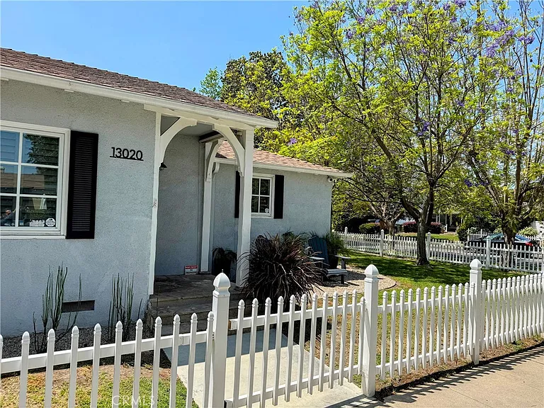 13020 Landale St — Photo 3