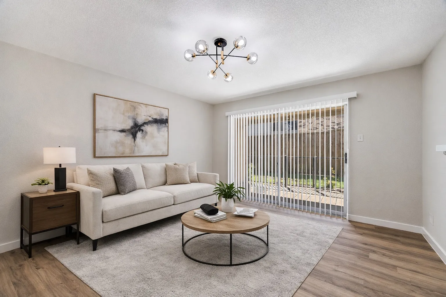 1 bed, 794 sqft, $1,510 — Photo 1
