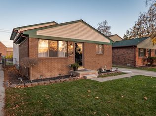 630 Arcola St, Garden City, MI 48135