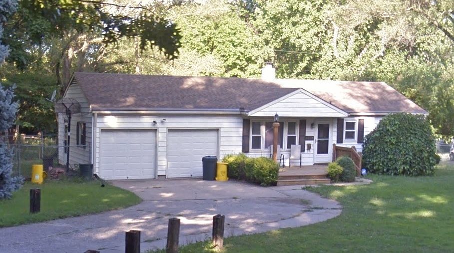 1st image of 9004 E 75th St