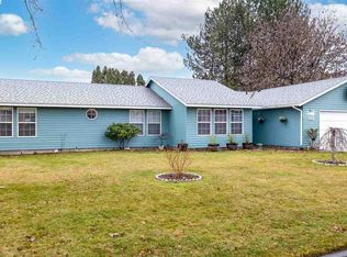 5415 Fern Loop, West Richland, WA 99353