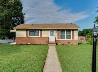 9524 Dawnshire Rd, North Chesterfield, VA 23237