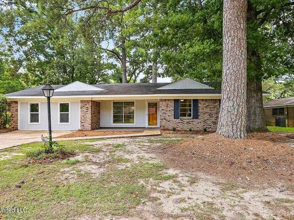 171 Patton Dr, Pearl, MS 39208