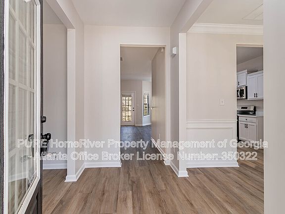 5th image of 2839 Suttonwood Way