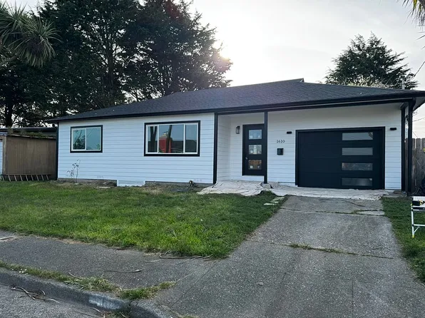 1610 Gainard St, Crescent City, CA 95531