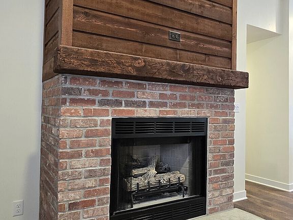 5th image of 3747 Smith Rd