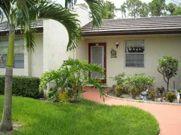 132 Lake Olive Drive #132, West Palm Beach, FL 33411
