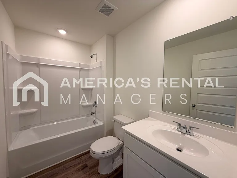 9230 Parkway Gardens Loop — Photo 11