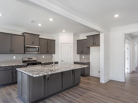 7th image of this home