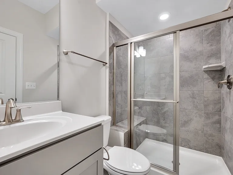 32 Bleeker Pl — Photo 28