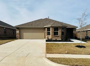 541 Bronze Cir E, Springtown, TX 76082