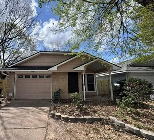 13703 Carsa Ln Photo 1