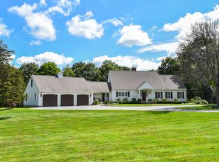171 Chestnut Hill Rd, Litchfield, CT 06759
