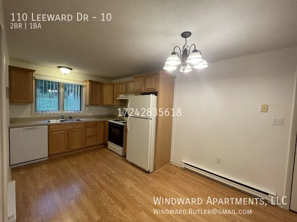 110 Leeward Dr APT 10, Butler, PA 16001