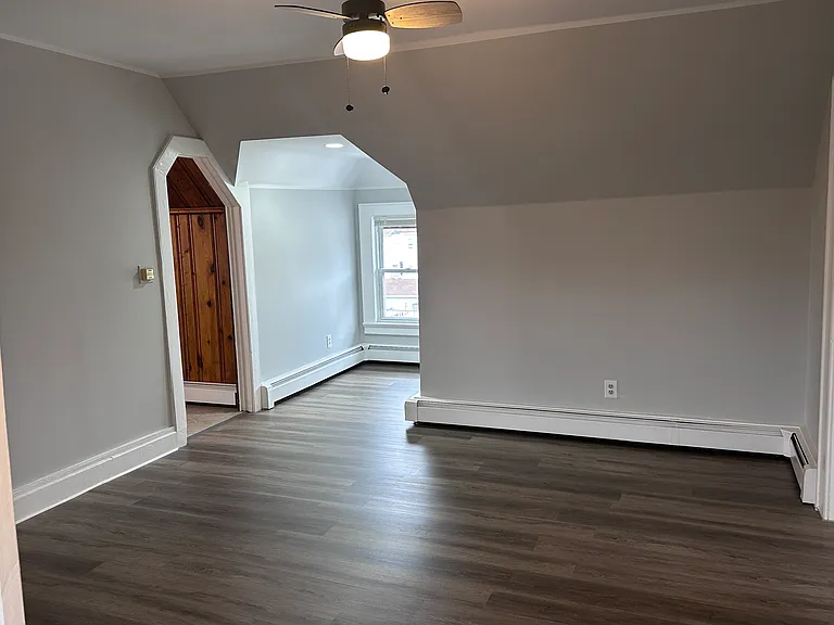 15 Malone Ave #3 — Photo 8