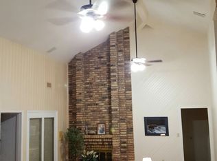 2109 Brentgate Dr, Arlington, TX 76017