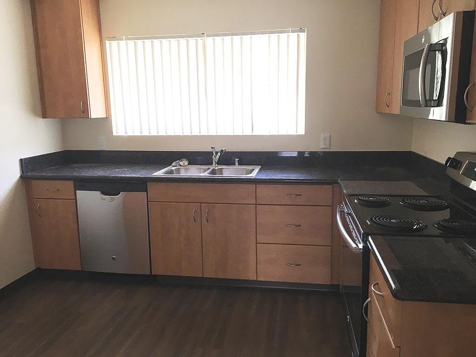 #31 Kitchen