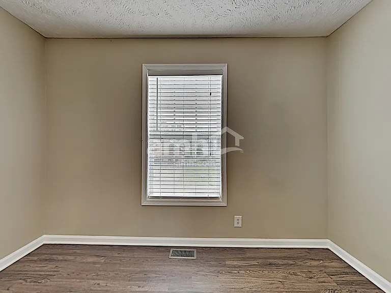 145 Buttermere Dr — Photo 14